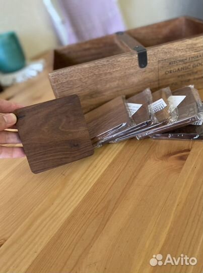 Подстаканники из дерева манго