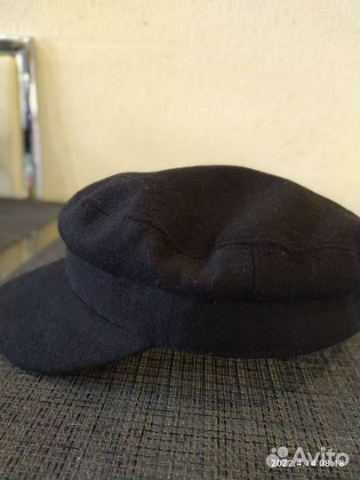 Кепка женская mango