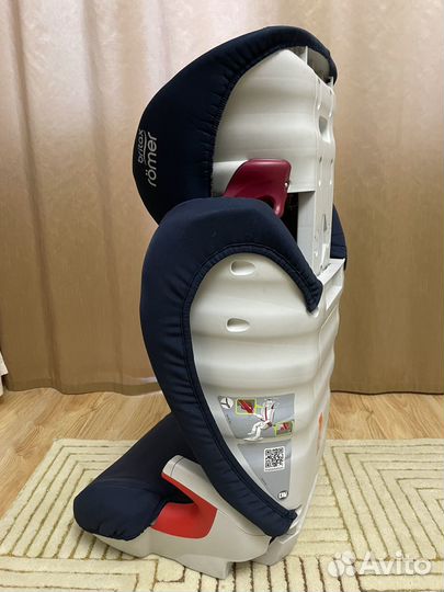 Автомобильное кресло britax romer kid 2