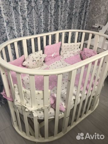 Бортики и постельное белье в кроватку