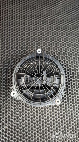 Кнопка открывания багажника Volkswagen Passat