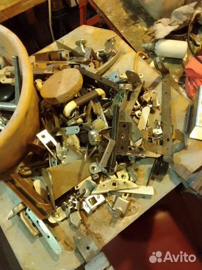 Мебельная фурнитура СССР ключи