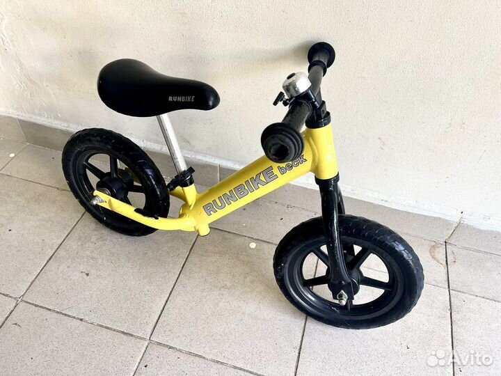 Беговел Runbike Beck