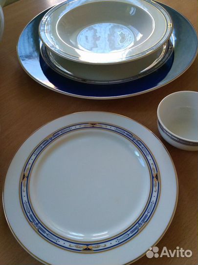 Столовый сервиз на 12 персон, 45 предметов, Чехия