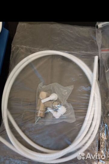 Фильтр Барьер с краном без картриджей новый