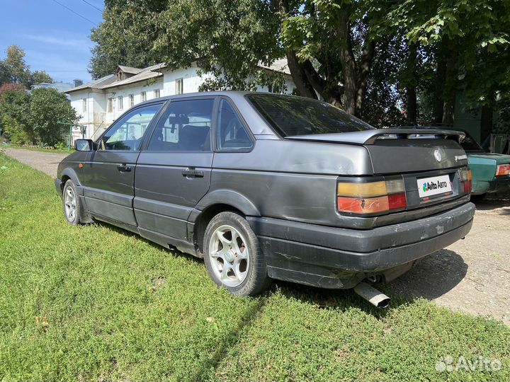 Volkswagen Passat 2.0 AT, 1991, 100 000 км