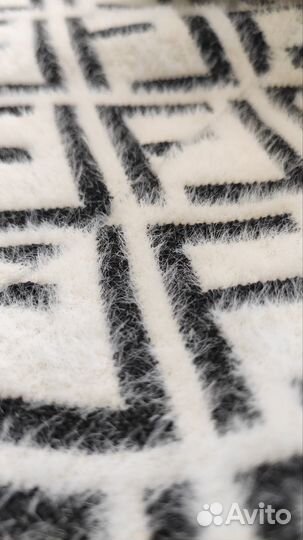 Шубка-пончо 