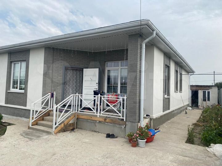 Дом 107 м² на участке 4,8 сот.