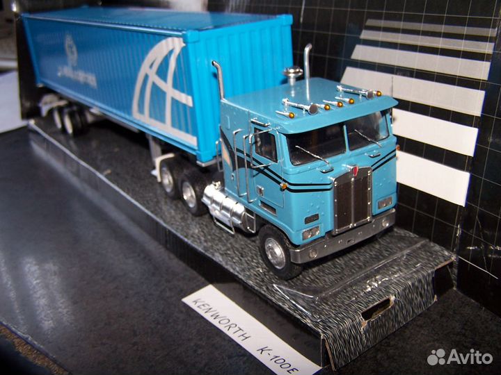 Автомодели СССР 1/43 Саратов cararama конверсия