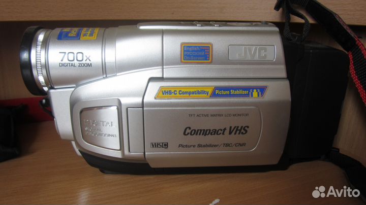 Видеокамеры Самсунг и Панасоник