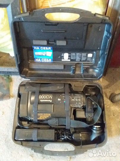 Видеокамера Panasonic М3000