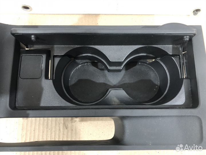 Подстаканник Mazda Axela BK 2002-2008