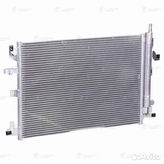 Радиатор кондиционера Volvo XC90 02- c ресивером