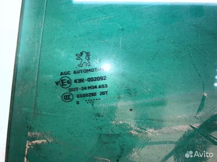 Стекло двери (боковое) заднее левое Peugeot 308 SW