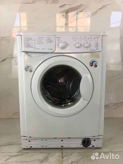 Стиральная машина бу Indesit iwsc5105