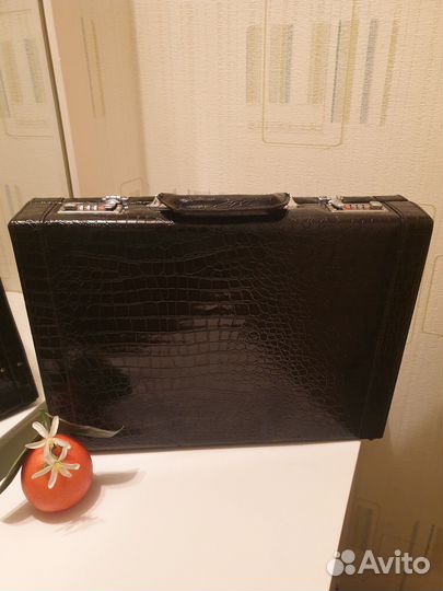 Ножи löwen неrz в дипломате