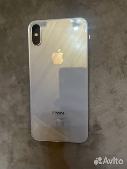 iPhone X, 64 ГБ