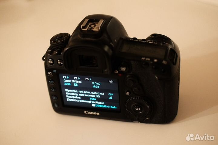 Фотоаппарат canon 5D mark 4