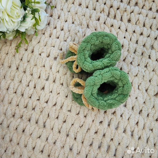 Плед и пинетки