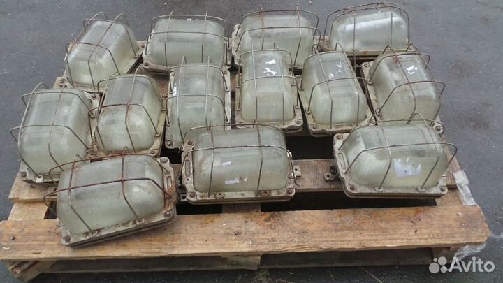 Светильники польские СССР потолочные настенные