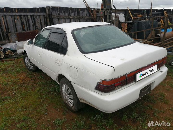 Toyota Corolla 1.6 МТ, 1990, битый, 165 538 км