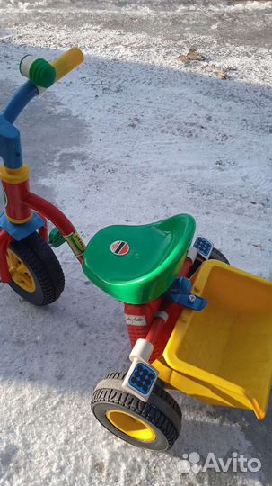 Детский трехколесный велосипед бу