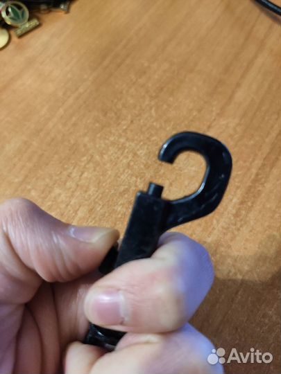 Карабин для ключей