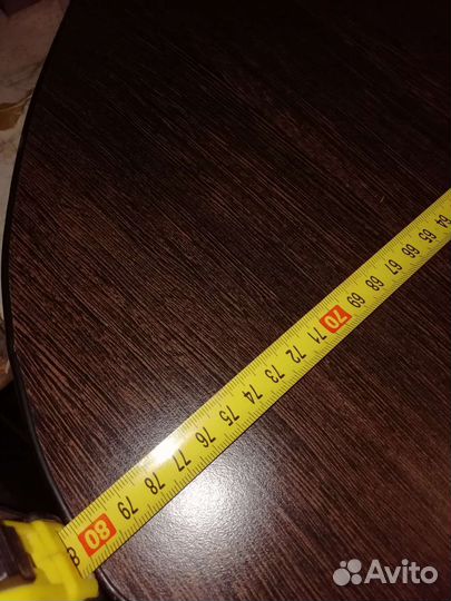 Полка угловая с крепёжом к столу, или дивану