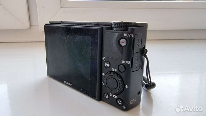 Sony Cyber-shot DSC RX100 M3 III