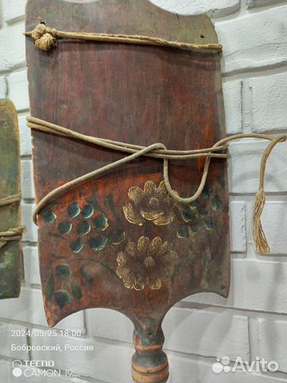 Прялка старинная с росписью