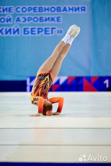 Купальник для спортивной аэробики, гимнастики