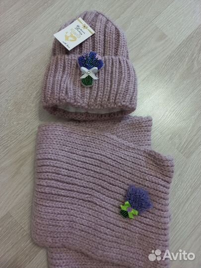 Брошь на шапку