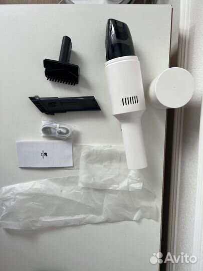 Портативный вакуумный пылесос Xiaomi Shunzao белый