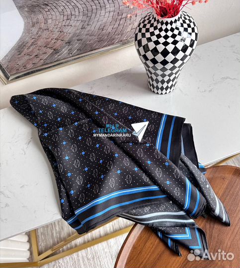 Платок Elizabetta Franchi