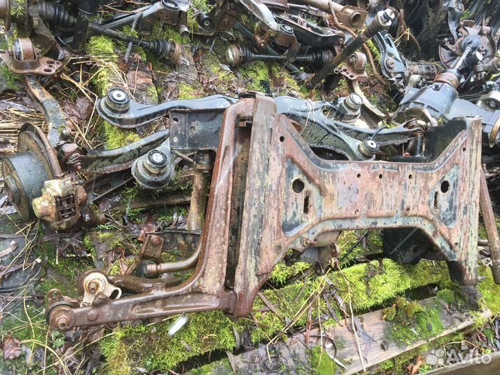 Подрамник на Фольксваген t4