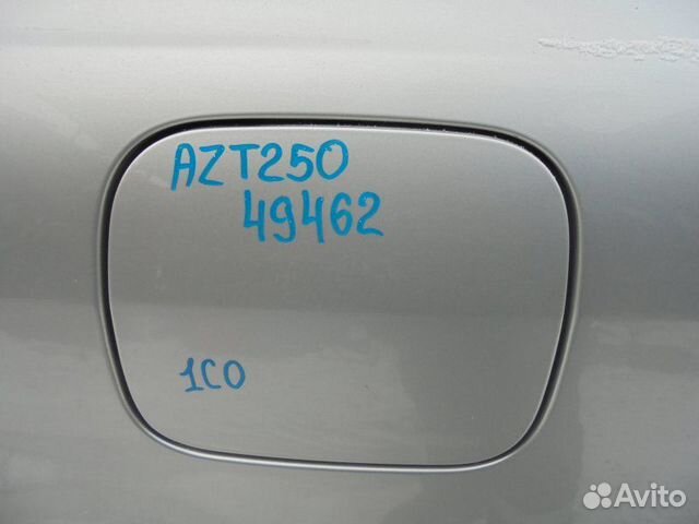 Лючок бензобака Toyota Avensis AZT250 1AZ-FSE
