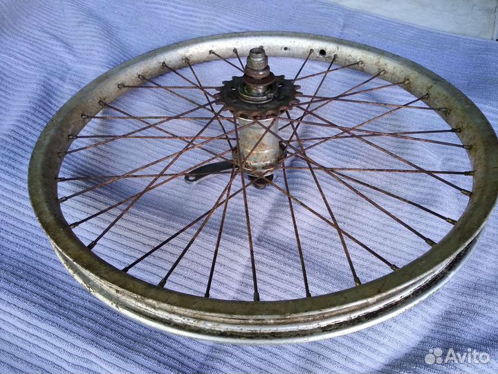 Обод заднего колеса для велосипеда 20