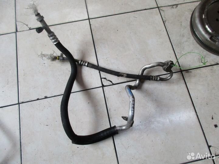 Трубка гура w212 E-class 642.836