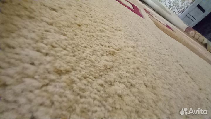 Ковер шерстяной