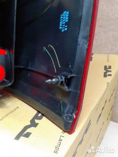 Фонарь задний левый Volkswagen Crafter 2E