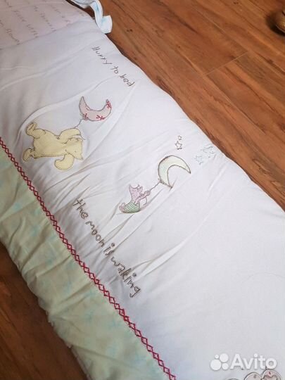 Бортик (бампер ) в кроватку