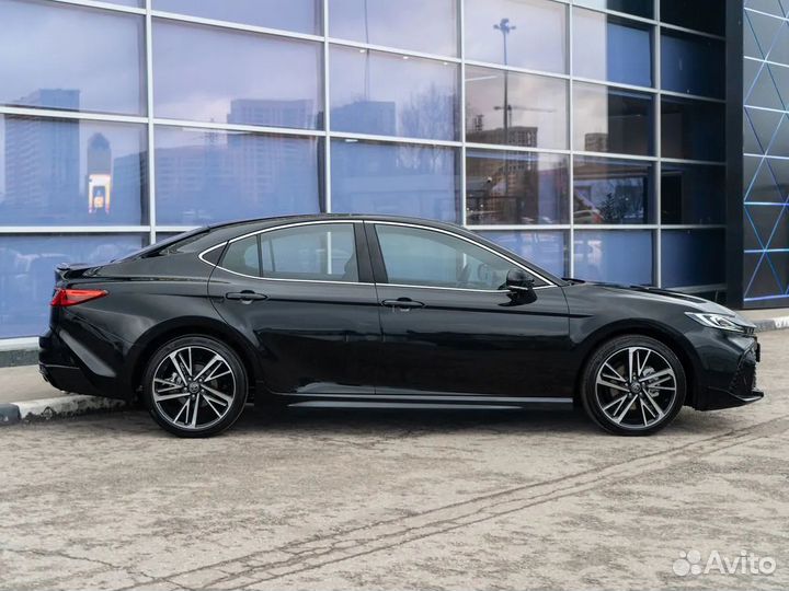 Toyota Camry 2.0 CVT, 2024