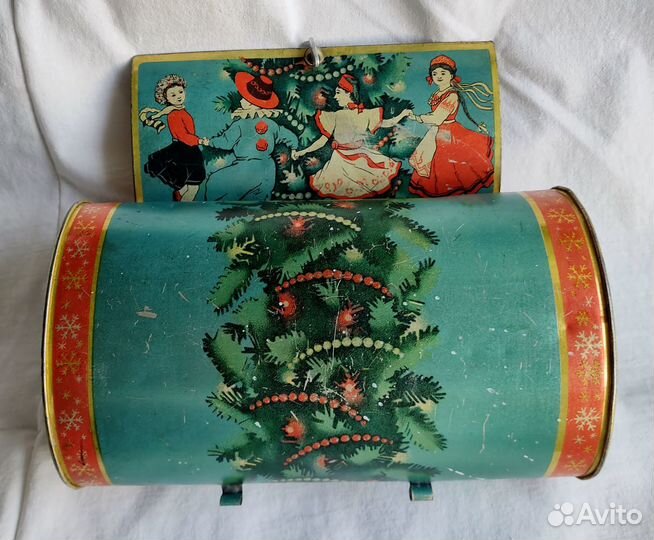 Коробка от Кремлёвского подарка и билет 1956г