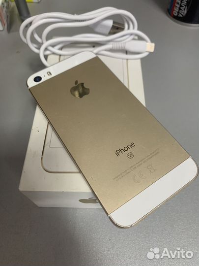iPhone SE, 32 ГБ