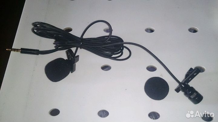 Микрофон петличный,стерео