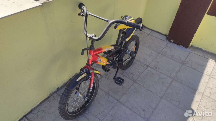 Детский велосипед 16