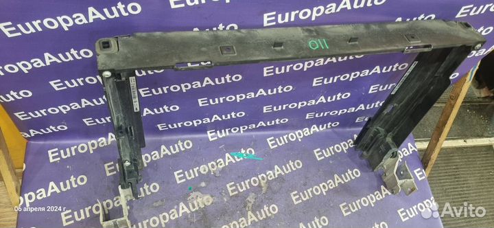 Рамка радиатора Bmw 3-Series F30 N20B20B 2012