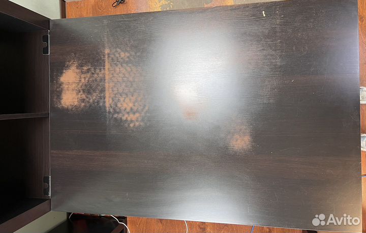 Стол письменный со стеллажом