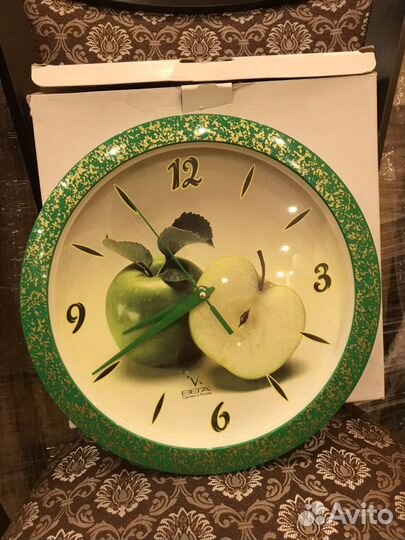 Часы настенные