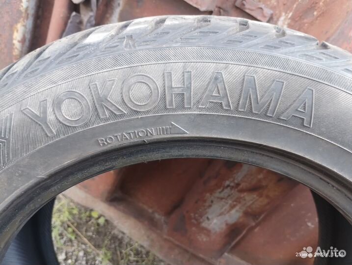 Yokohama Ice Guard Stud IG55 215/55 R16 97T